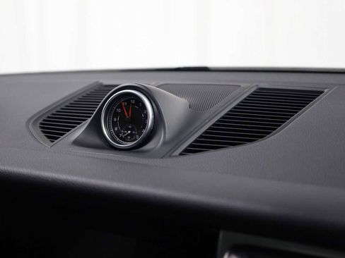 Certified 2020 Porsche Macan S image 23