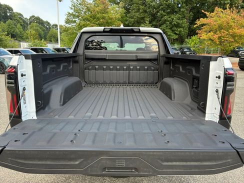 New 2026 GMC Sierra EV Elevation w/ Premium Package AWD/4WD image 15