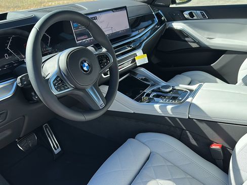 New 2026 BMW X6 xDrive40i image 9
