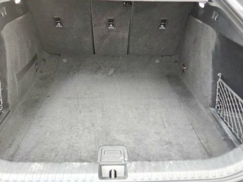 Used 2025 Audi A6 e-tron Premium Plus w/ Premium Plus image 16