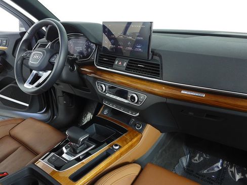 Used 2023 Audi Q5 2.0T Premium Plus w/ Premium Plus Package image 13