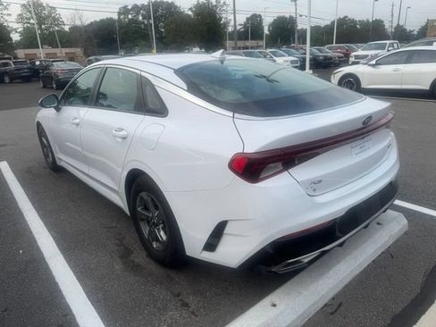 Used 2021 Kia K5 LXS FWD image 4