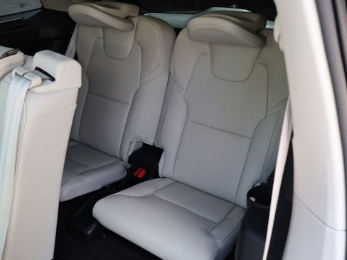 Used 2023 Volvo XC90 B6 Ultimate w/ Protection Package Premier AWD/4WD image 21