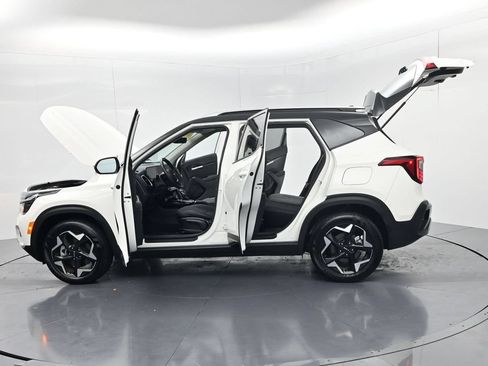 Certified 2026 Kia Seltos S AWD/4WD image 60