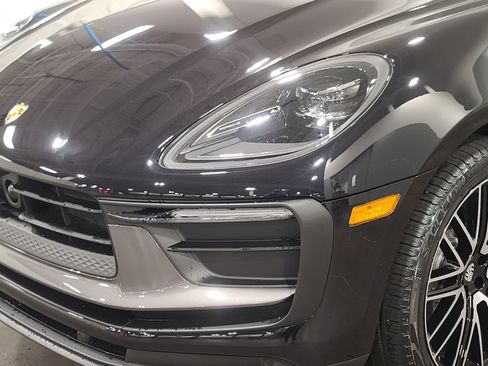 New 2026 Porsche Macan Turbo image 32