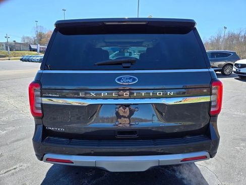 Used 2024 Ford Expedition Limited image 7