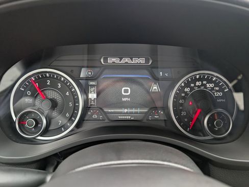 New 2026 RAM 1500 4x4 Crew Cab image 22