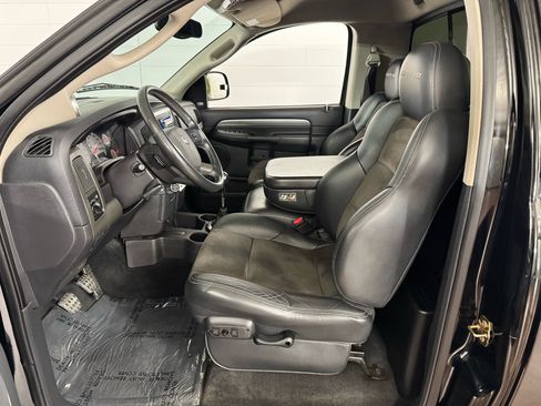Used 2004 Dodge Ram 1500 Truck 2WD Regular Cab image 15