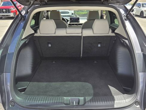Used 2025 Honda HR-V LX image 15
