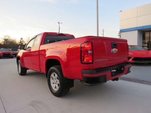 Certified 2020 Chevrolet Colorado W/T w/ WT Convenience Package image 4