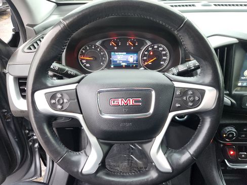 Used 2019 GMC Terrain SLE image 9