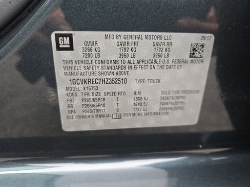 Used 2017 Chevrolet Silverado 1500 LT w/ All Star Edition image 38