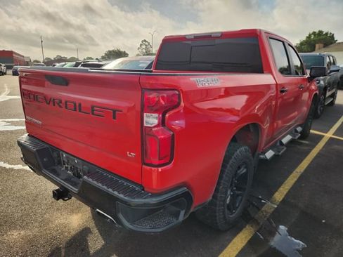 Used 2021 Chevrolet Silverado 1500 LT Trail Boss w/ Convenience Package II image 5