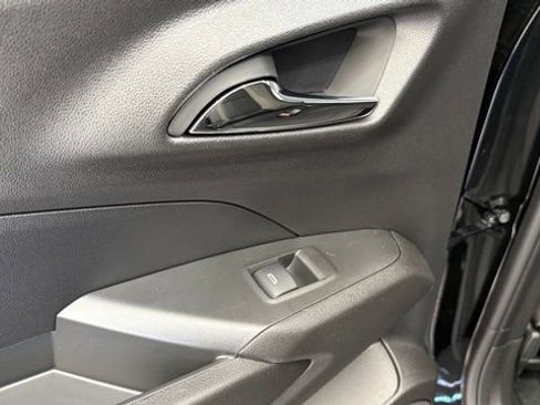 New 2026 Chevrolet Trax ACTIV FWD image 18