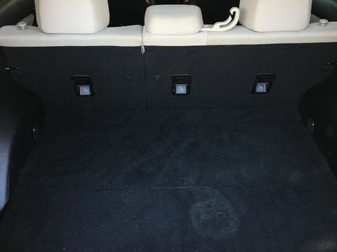 Used 2016 Subaru Crosstrek 2.0i Premium image 22