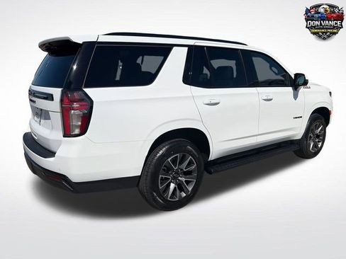 Used 2024 Chevrolet Tahoe Z71 w/ Luxury Package AWD/4WD image 5