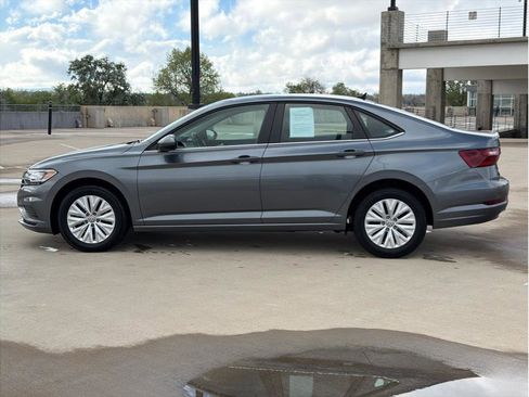 Used 2020 Volkswagen Jetta S image 4