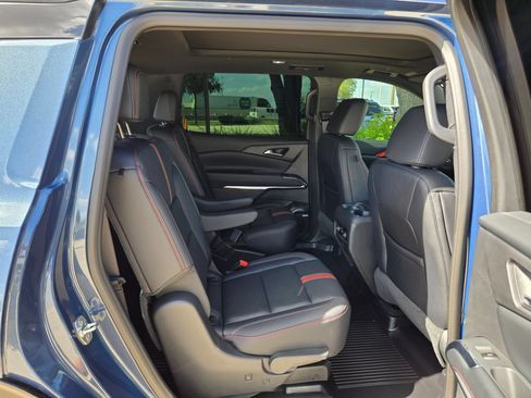 Certified 2026 Chevrolet Traverse RS w/ LPO, Floor Liner Package AWD/4WD image 23