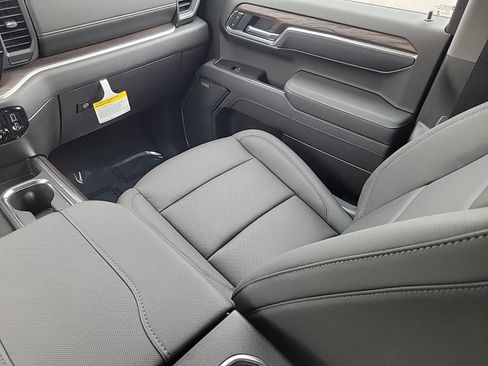 New 2026 GMC Sierra 1500 SLT w/ SLT Premium Package image 27