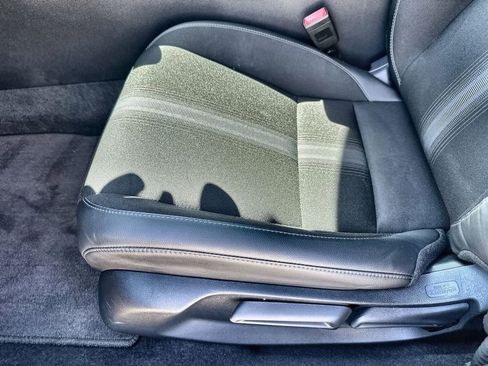 Used 2025 Honda Civic Sport image 25