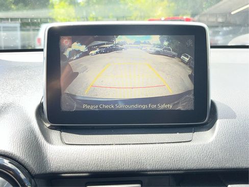Used 2018 Toyota Yaris iA FWD image 29