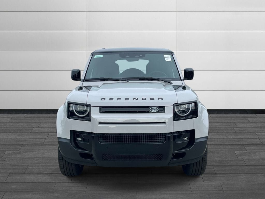 New 2026 Land Rover Defender 110 S AWD/4WD image 8