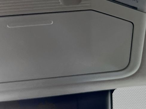 Used 2019 Toyota RAV4 XLE image 22