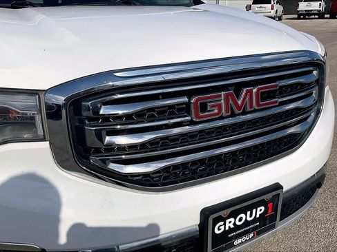 Used 2017 GMC Acadia SLT image 28