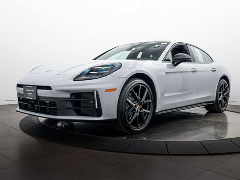 Certified 2026 Porsche Panamera 4 AWD/4WD image 1