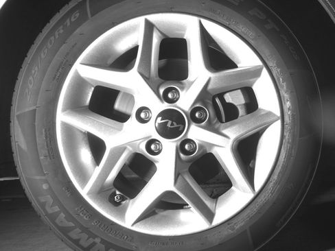 Used 2025 Kia Soul LX w/ LX Technology Package FWD image 20