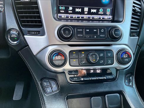 Used 2019 GMC Yukon SLT w/ Open Road Package AWD/4WD image 26