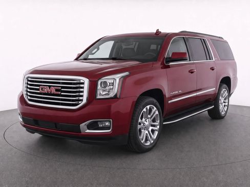 Used 2019 GMC Yukon XL SLT w/ Premium Edition RWD image 2
