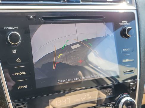 Used 2018 Subaru Outback 2.5i Premium image 13