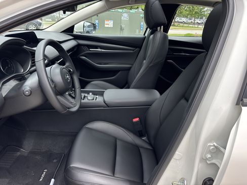 New 2026 MAZDA MAZDA3 2.5 S Sedan w/ Preferred Pkg FWD image 13