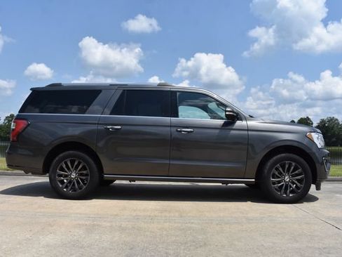 Used 2021 Ford Expedition Max Limited RWD image 3