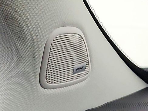 Used 2024 Nissan Murano SL FWD image 32