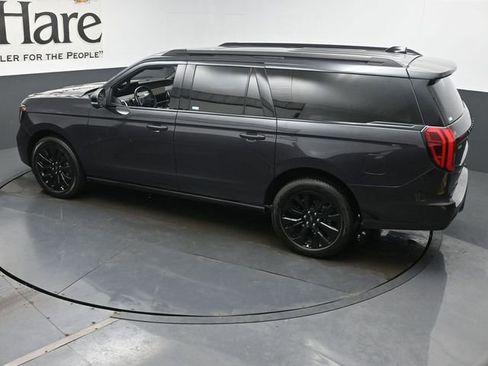 Used 2025 Ford Expedition Max Platinum w/ Stealth Appearance Package AWD/4WD image 46