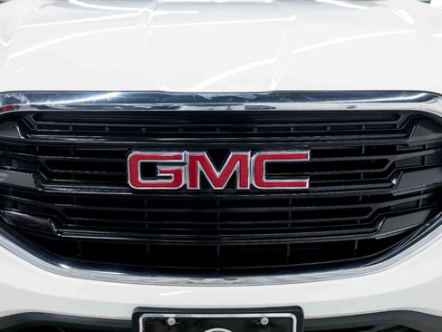 Used 2019 GMC Terrain SLE w/ Driver Convenience Package AWD/4WD image 14