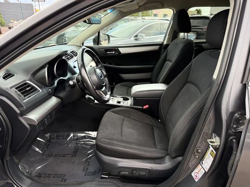 Used 2019 Subaru Outback 2.5i Premium AWD/4WD image 12