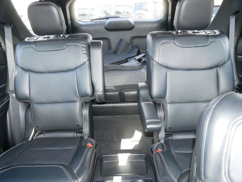 Certified 2020 Ford Explorer ST w/ ST High-Performance Pack image 13