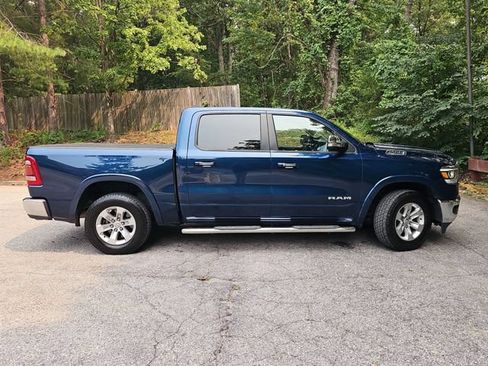 Used 2021 RAM 1500 Laramie AWD/4WD image 2