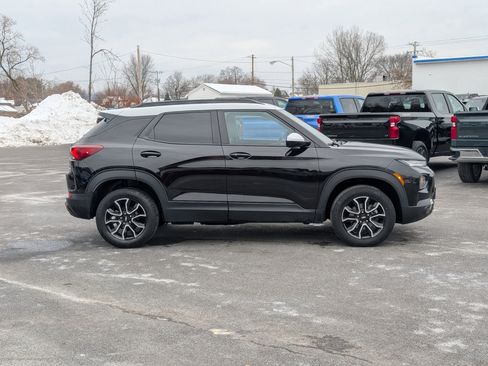 Used 2023 Chevrolet TrailBlazer ACTIV image 8