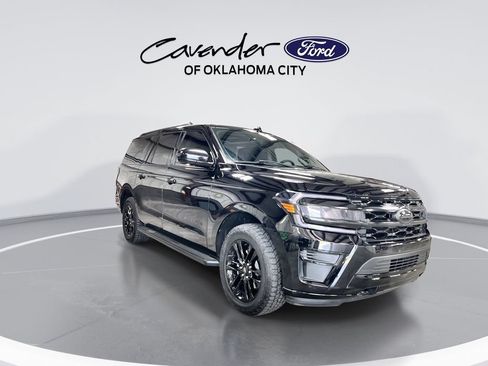 Used 2024 Ford Expedition Max XLT AWD/4WD image 2