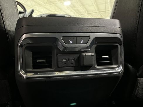 Used 2020 GMC Sierra 1500 Denali w/ Denali Premium Package image 15