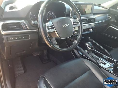 Used 2022 Kia Telluride S image 8