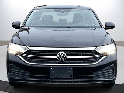 Used 2024 Volkswagen Jetta SE