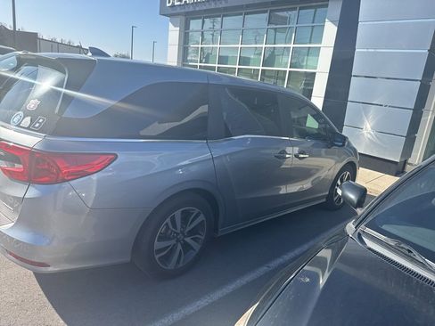 Used 2022 Honda Odyssey Touring image 17
