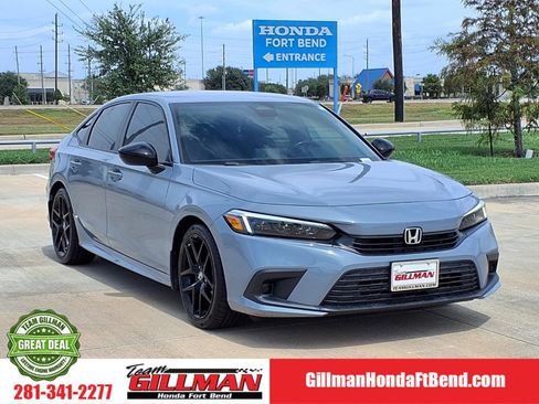 Used 2024 Honda Civic Sport image 1