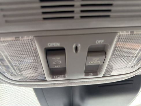 Used 2021 Honda CR-V EX image 21