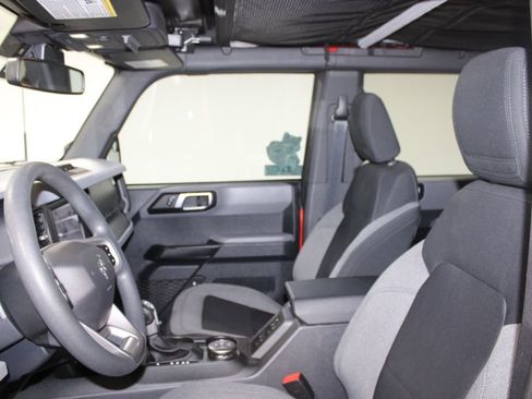 Used 2023 Ford Bronco 4-Door image 17